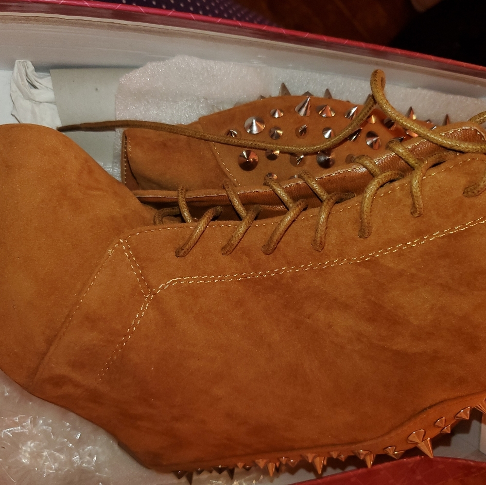 Camel studded bootie